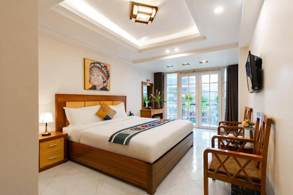 Hotel 0